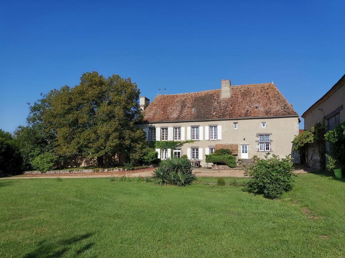 Chambres D'Hotes Domaine Des Formes Effiat Luaran gambar